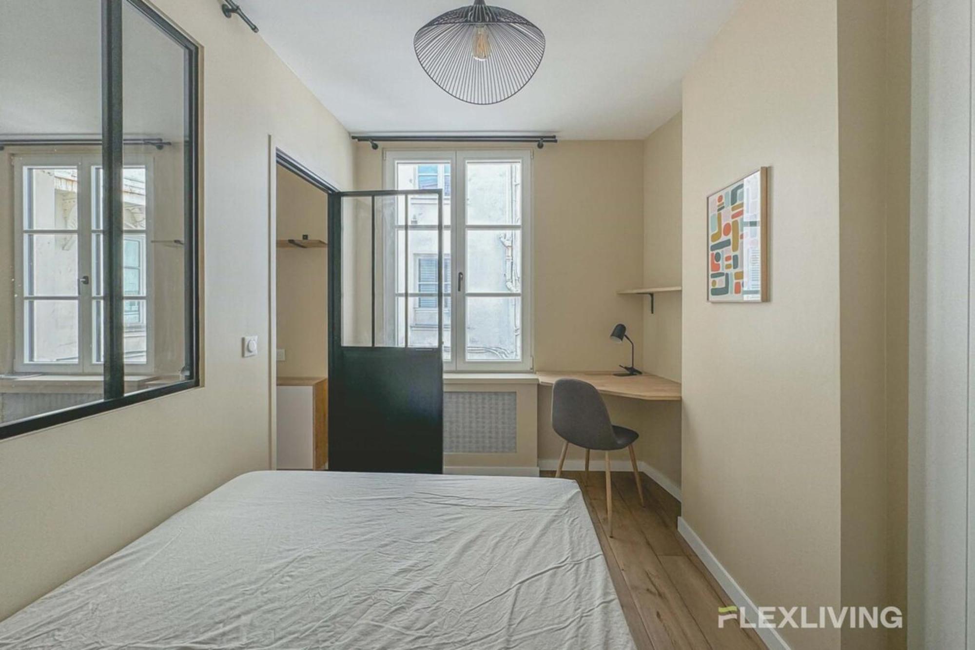 Apartment Flexliving - One Bedroom - Estrapade Paris